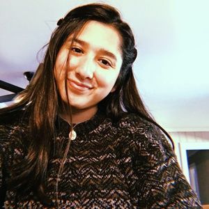 Meet your Posher, Aylin